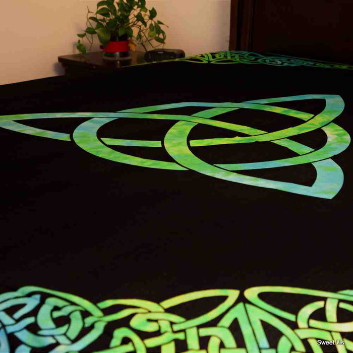Cotton Celtic Trinity Heavy Triquetra Tablecloth with Fringes - Sweet Us
