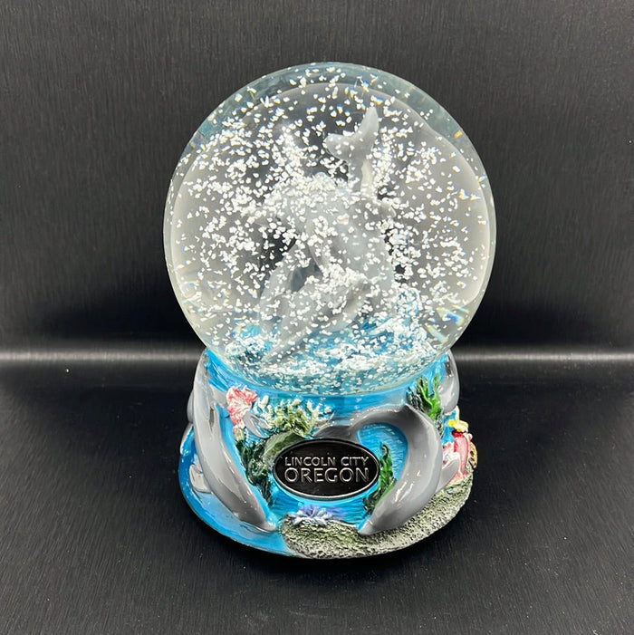 Dolphin 100mm Musical Snow Globe