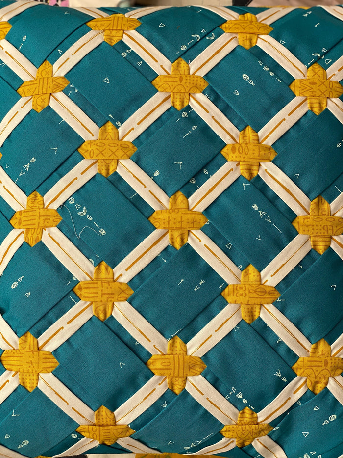 Lattice Weave PDF Pattern 14" x 14" Block by Mx Domestic
