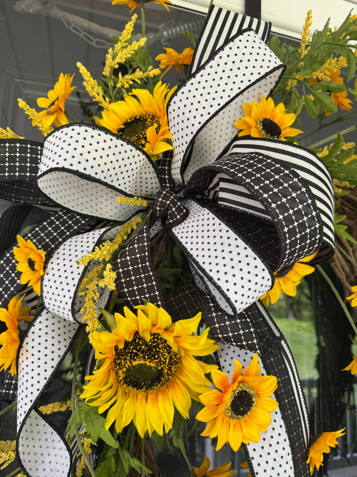 Sunflower Wreath, Grapevine Wreath, Summer Wreath, Fall Wreath, Farmhouse Wreath, Front Door Wreath, Yellow Sunflower Decor, Rustic Wreath, Handmade Wreath, Floral Door Hanger, Summer Front Door Decor, Large Sunflower Wreath