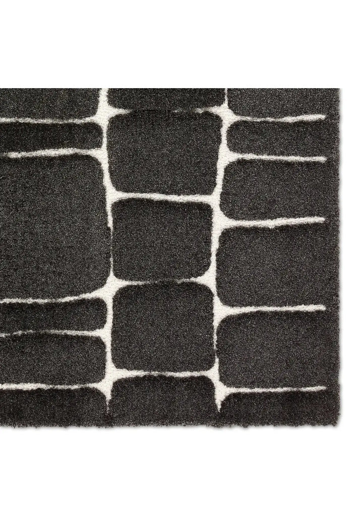 Tazeka Rug - Black