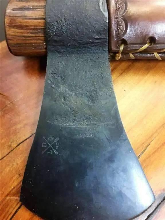 Throwing Tomahawk (Brass Inlay) with Leather Collar - NORTH RIVER OUTDOORS