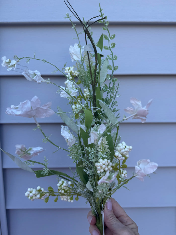 White Berry Spray - 919 WH